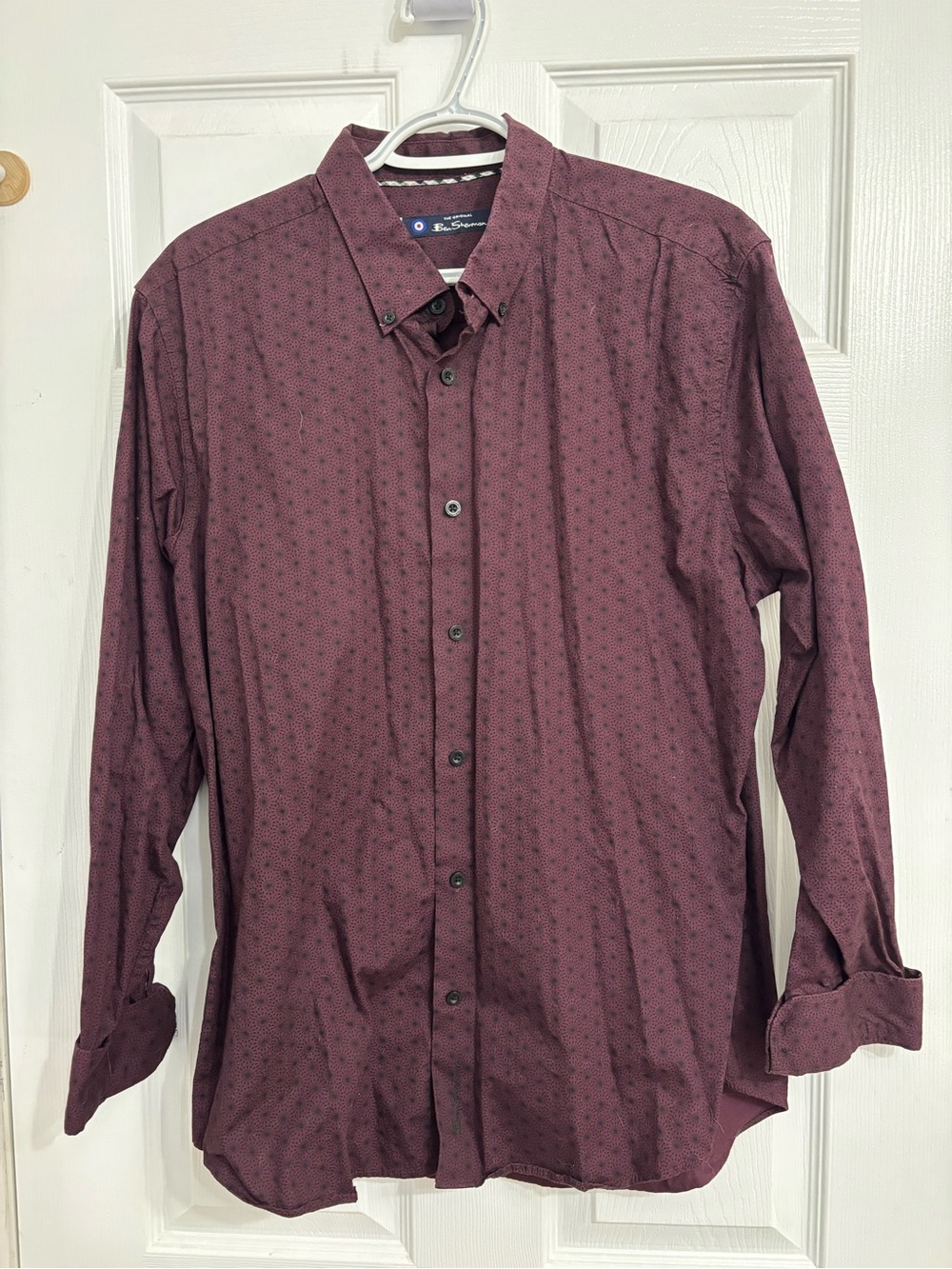 Ben Sherman Men's Burgundy Micro-Pattern Button-Down Shirt - Size Large
